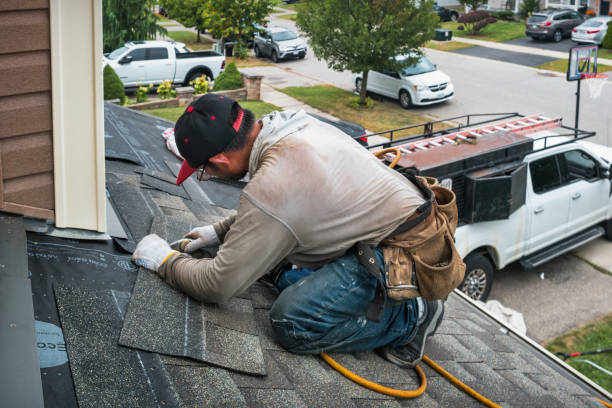 Professional Flat Roof Repair technician working in Newaygo, MI